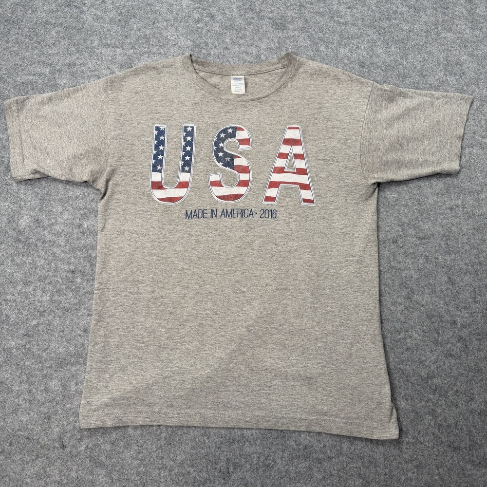 USA Made in America 2016 T-Shirt Men's Medium Gray Cotton Blend Patriotic Flag - Picture 2 of 14
